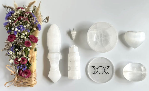 Selenite Moon Goddess Kit~    Selenite Crystal Kit